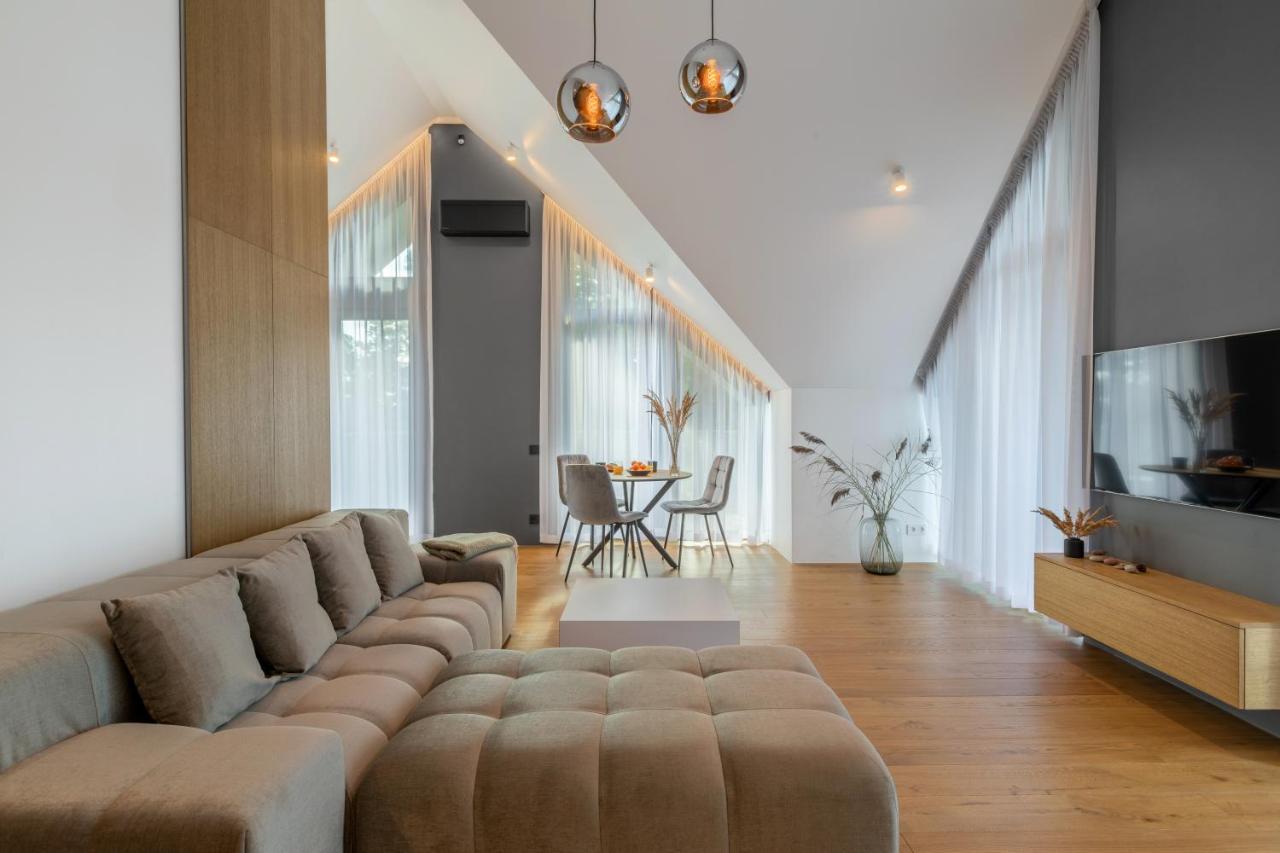 Holidayplus Multiple Apartments, By Cohost Palanga Bagian luar foto
